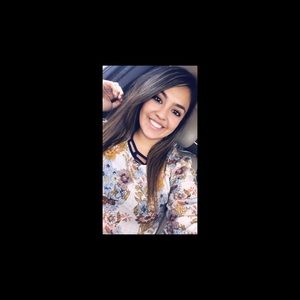 Meet your Posher, Sandy